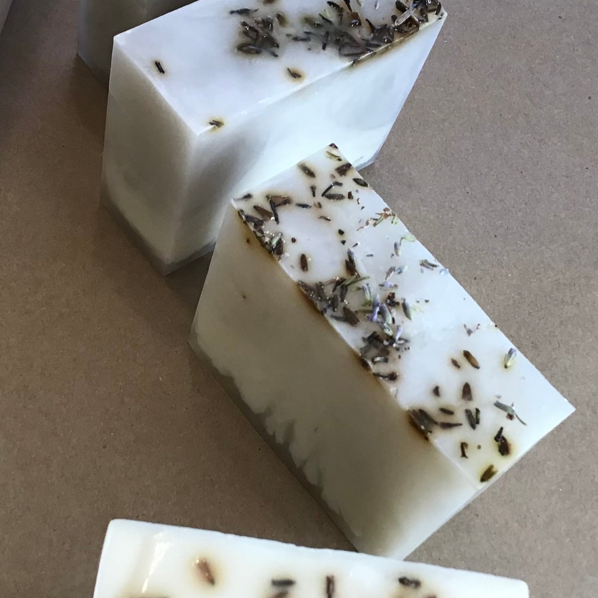 Lavender, Handmade Artisan Bar Soap with Pure Lavender Essential Oil, Surfactant-free, Single Bar